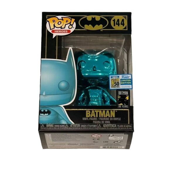 Funko Pop SDCC 2019 DC Teal Chrome Batman #144 with Sticker - Perfect - Rare - Picture 4 of 6